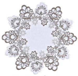 MEDALLION : a collection of Macramé Table Cloths, Runners, Doilies, & Place Mats